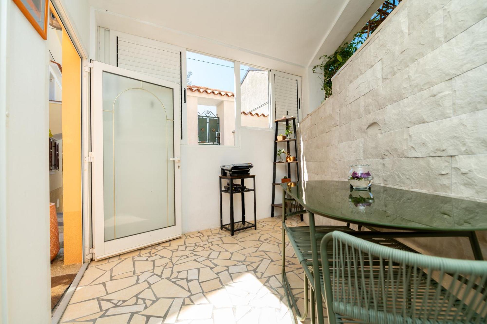 Apartments Vitoria Mali Losinj Bagian luar foto