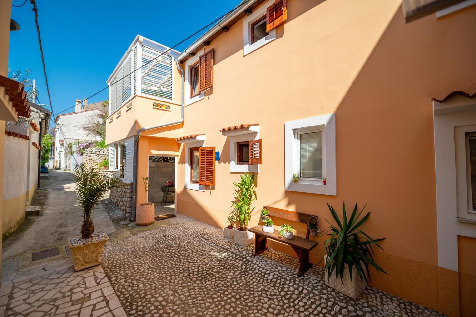Apartments Vitoria Mali Losinj Bagian luar foto